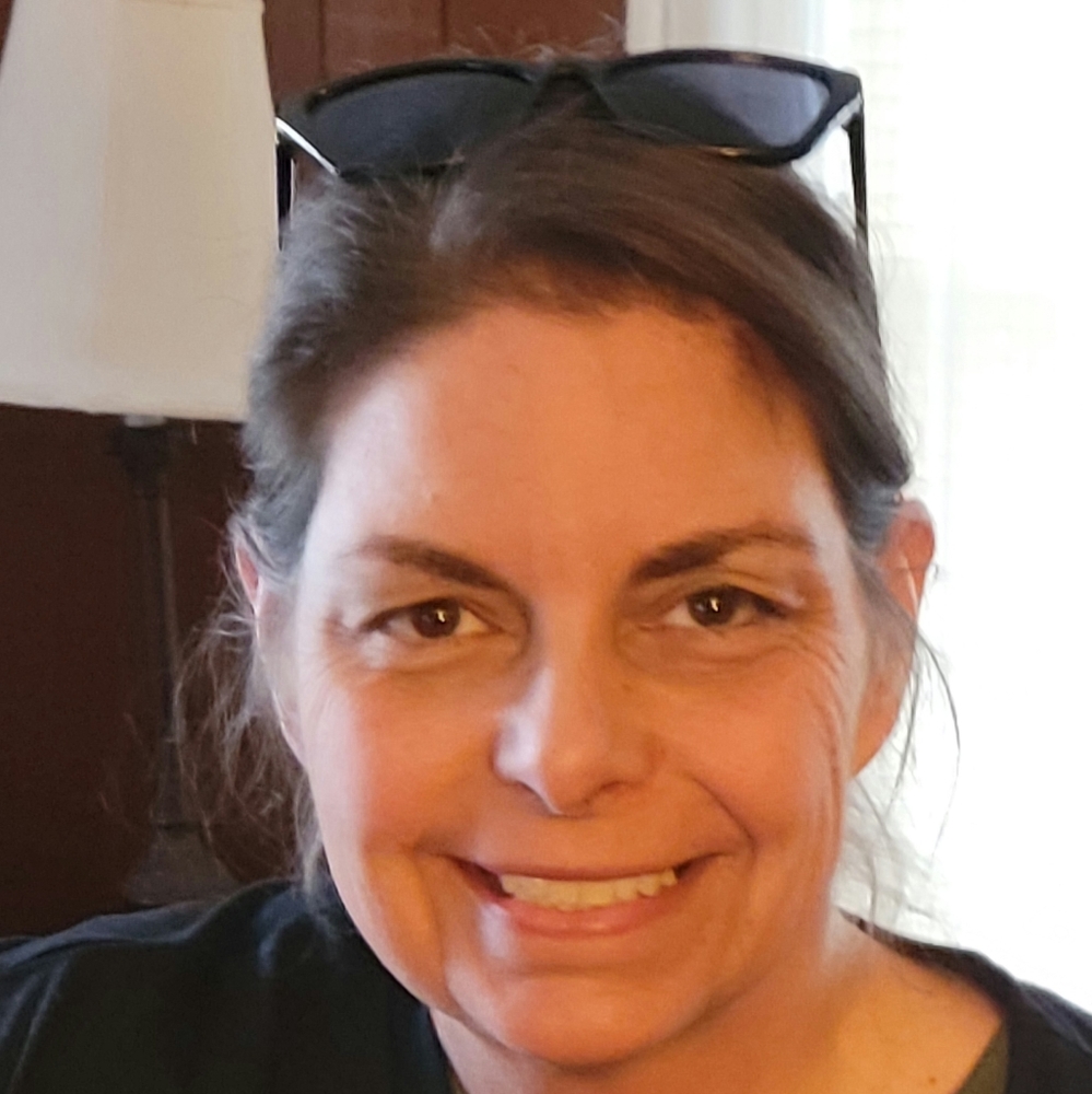 Meet your Posher, Rebecca